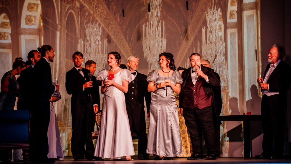 main image - Opera Hunter’s production of Verdi’s La Traviata was an outstanding success